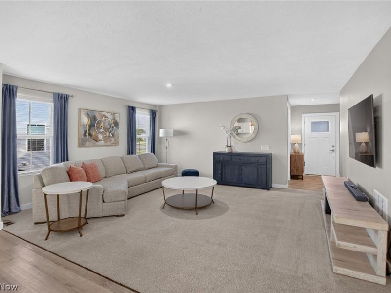 1672 Leslie Drive , Streetsboro, OH 44241 Photo 5