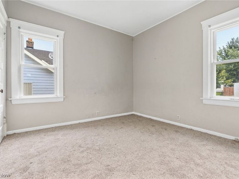287 E 248th Street , Euclid, OH 44123 Photo 16