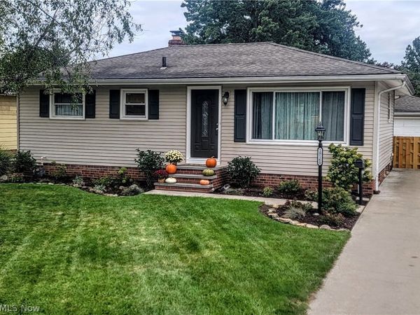 18160 Kalvin Drive , Brook Park, OH 44142
