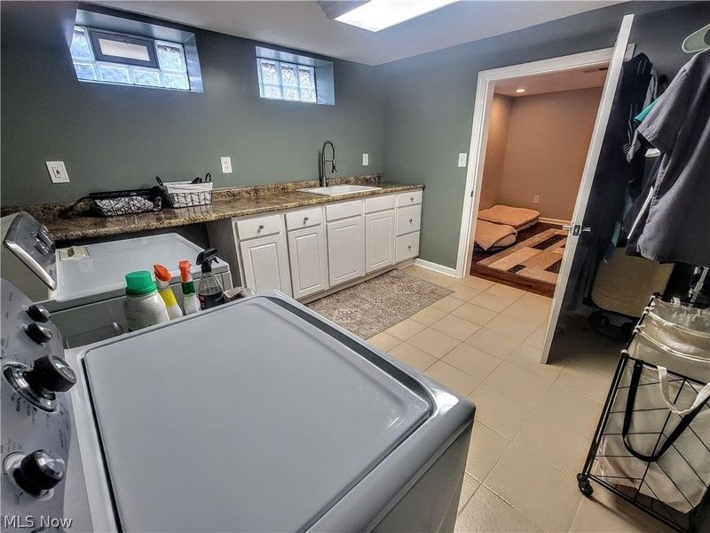 18160 Kalvin Drive, Brook Park, OH 44142 Photo 13