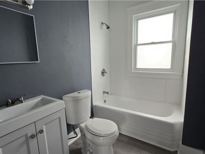 13301 Caine Avenue , Cleveland, OH 44105 Photo 19