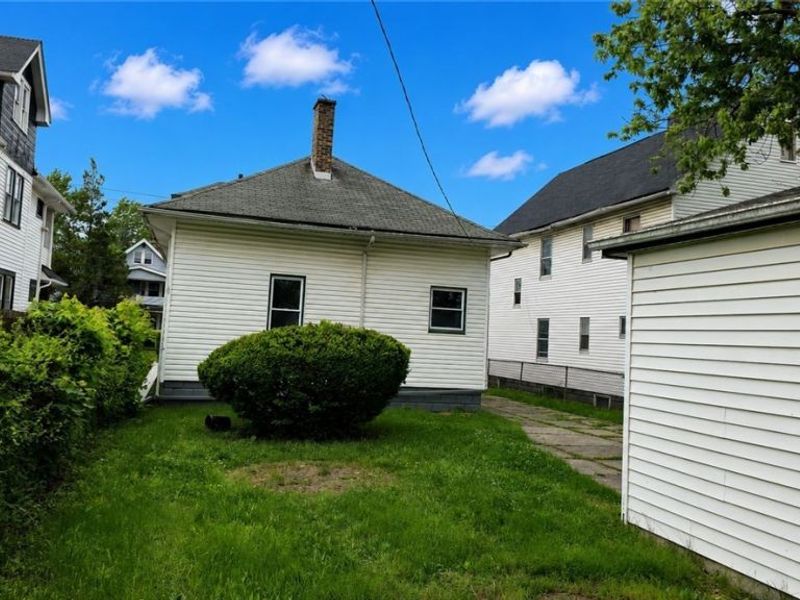 13301 Caine Avenue , Cleveland, OH 44105 Photo 26