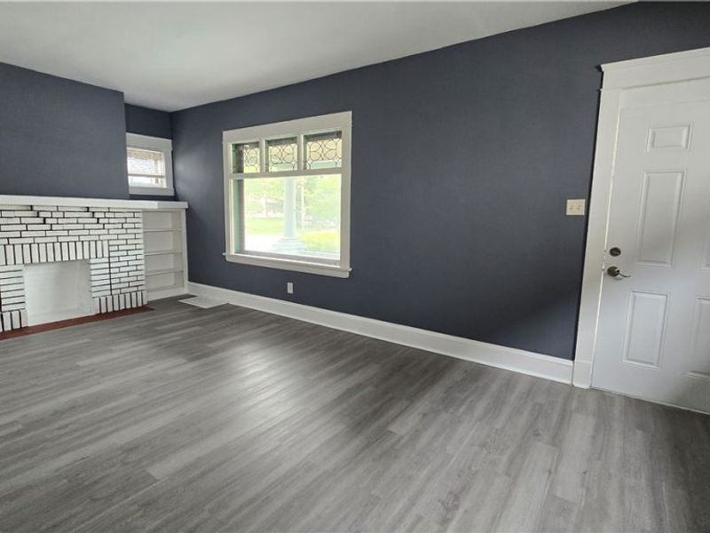 13301 Caine Avenue , Cleveland, OH 44105 Photo 3