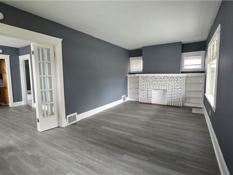 13301 Caine Avenue , Cleveland, OH 44105 Photo 5