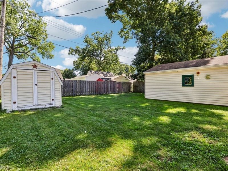 1769 Windsor Street , Cuyahoga Falls, OH 44221 Photo 25