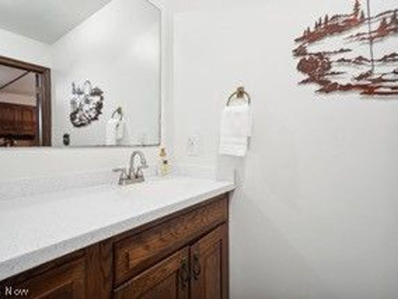 434 S Amboy Road , Conneaut, OH 44030 Photo 37