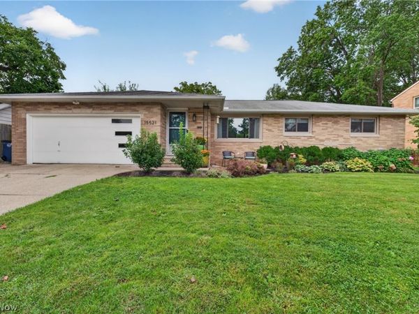 15521 Frick Court , Cleveland, OH 44111