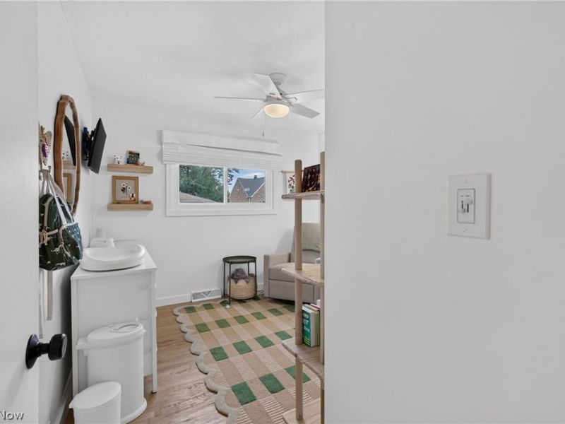 15521 Frick Court , Cleveland, OH 44111 Photo 26