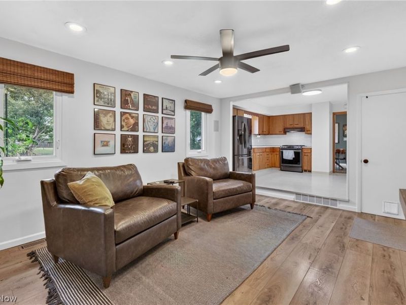 15521 Frick Court , Cleveland, OH 44111 Photo 33