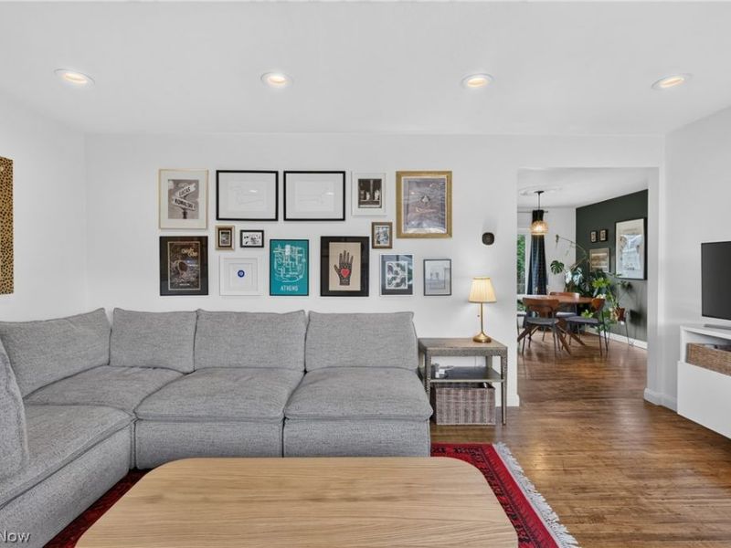 15521 Frick Court , Cleveland, OH 44111 Photo 8
