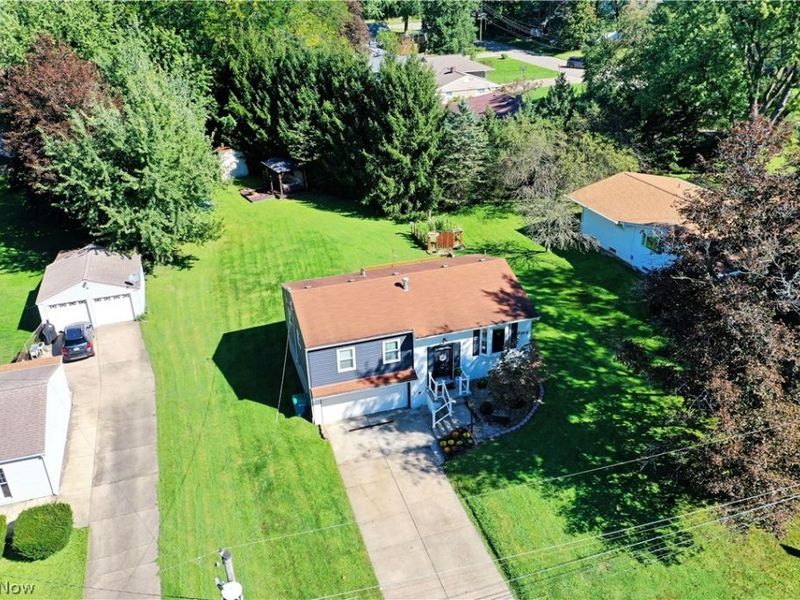 8285 Longview Drive NE, Warren, OH 44484 Photo 10