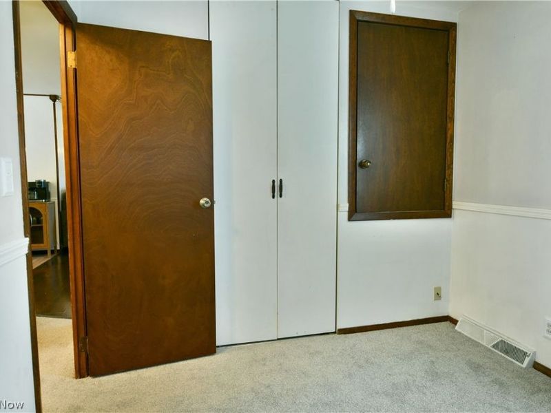 8285 Longview Drive NE, Warren, OH 44484 Photo 29
