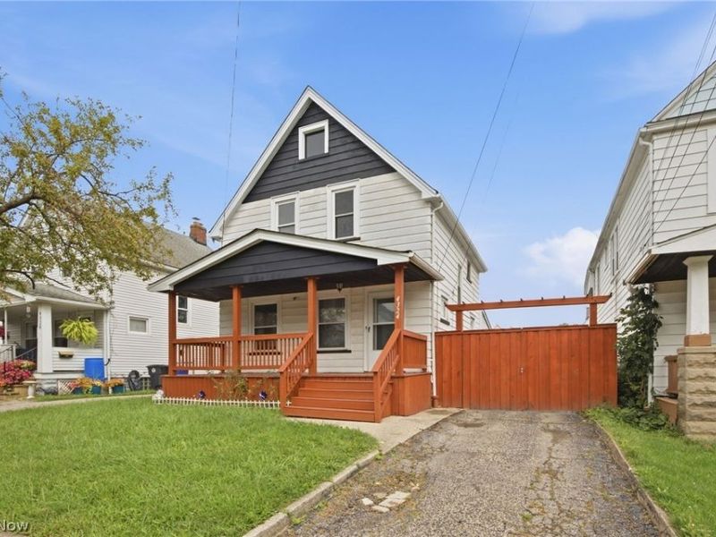 4324 Ardmore Avenue, Cleveland, OH 44109 Photo 3