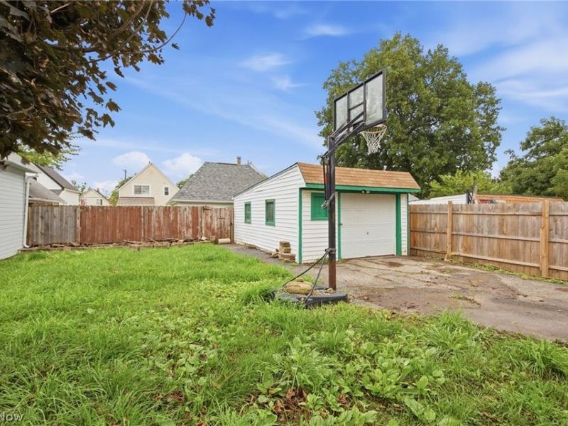 4324 Ardmore Avenue, Cleveland, OH 44109 Photo 35