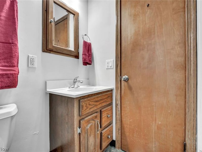 6507 Forest Avenue , Parma, OH 44129 Photo 11