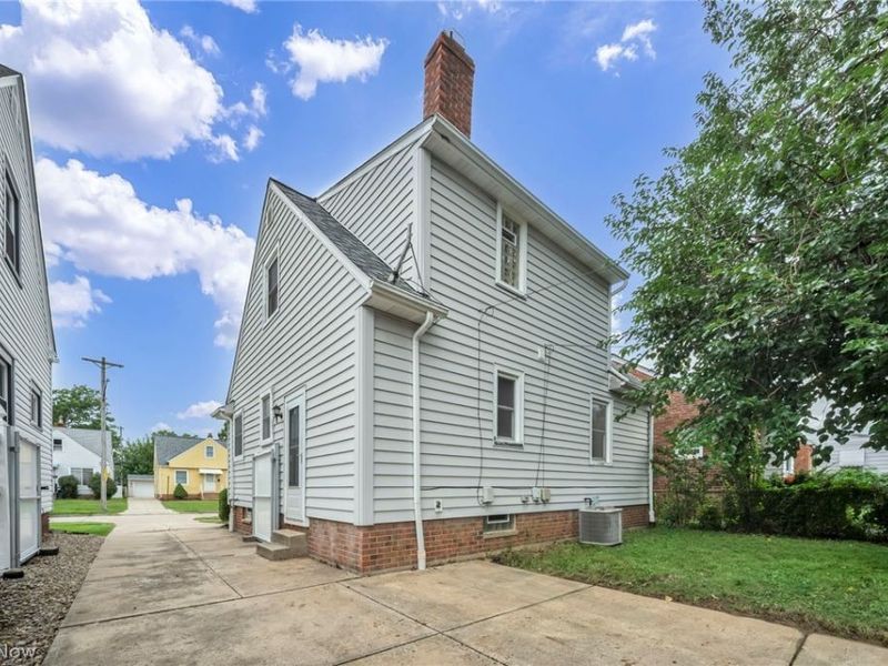 6507 Forest Avenue , Parma, OH 44129 Photo 22