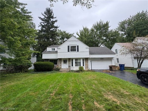 1289 Hereford Road , Cleveland Heights, OH 44118