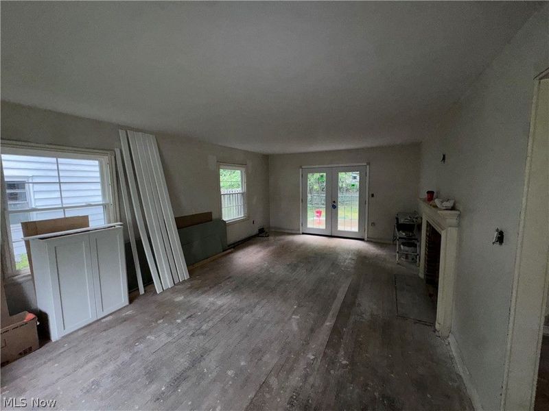 1289 Hereford Road , Cleveland Heights, OH 44118 Photo 2