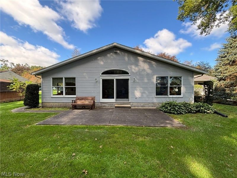 10790 Wilma Avenue NE, Alliance, OH 44601 Photo 8