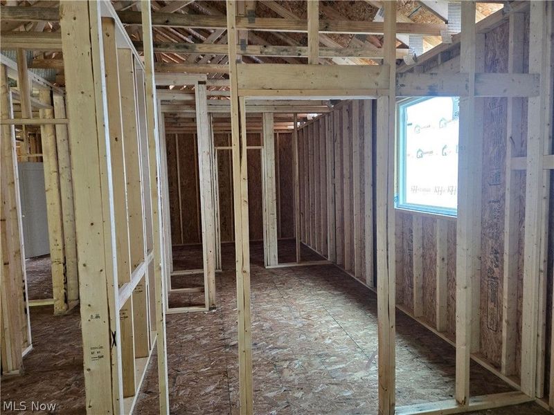 330 Delta Way , Elyria, OH 44035 Photo 8