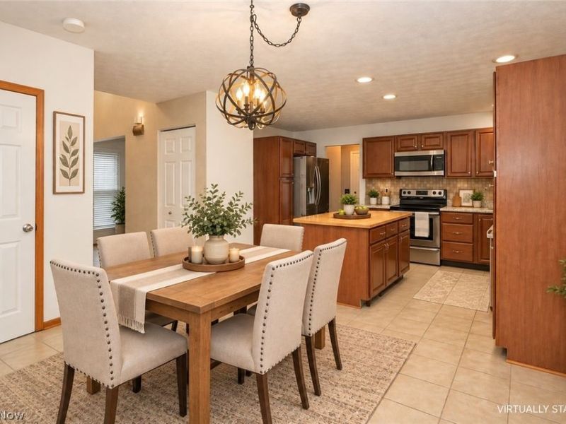 6526 Sugargrove Circle NE, Canton, OH 44721 Photo 13