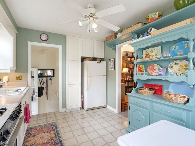 1160 Piermont Road , South Euclid, OH 44121 Photo 6
