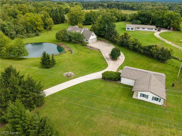 1035 W Liberty Street , Medina, OH 44256