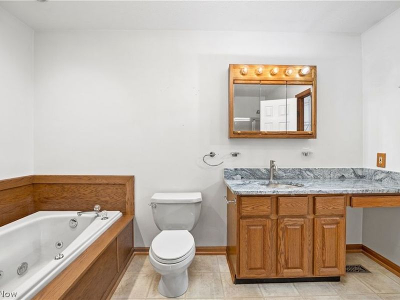 1035 W Liberty Street, Medina, OH 44256 Photo 15