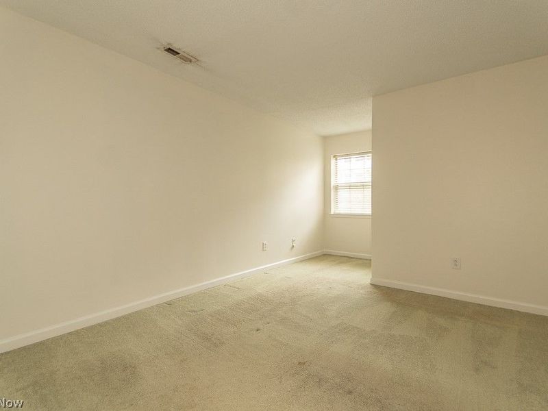 180 Fox Hollow Drive, Unit 103, Mayfield Heights, OH 44124 Photo 16