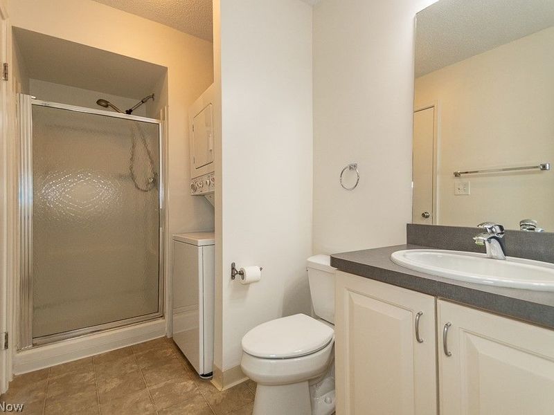 180 Fox Hollow Drive, Unit 103, Mayfield Heights, OH 44124 Photo 28