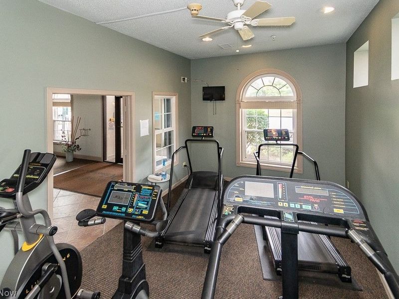 180 Fox Hollow Drive, Unit 103, Mayfield Heights, OH 44124 Photo 34