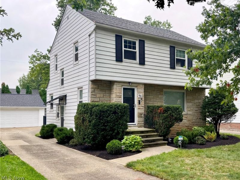 90 E 207th Street , Euclid, OH 44123 Photo 1