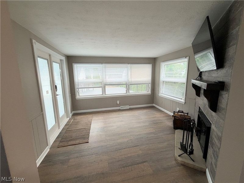 90 E 207th Street , Euclid, OH 44123 Photo 14
