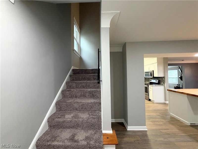 90 E 207th Street , Euclid, OH 44123 Photo 17