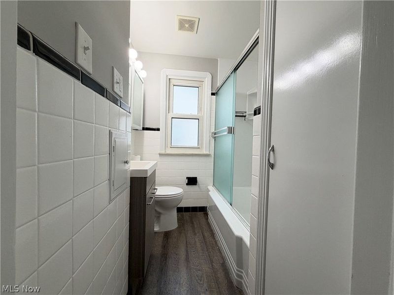 90 E 207th Street , Euclid, OH 44123 Photo 19