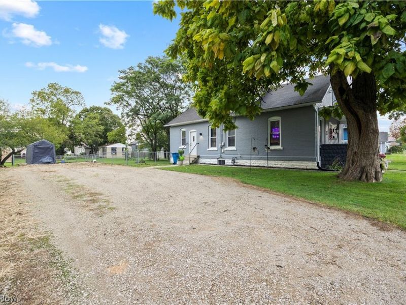 1533 Clinton Street , Sandusky, OH 44870 Photo 4