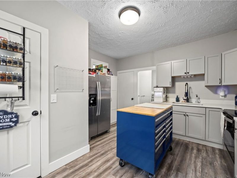 1533 Clinton Street , Sandusky, OH 44870 Photo 6