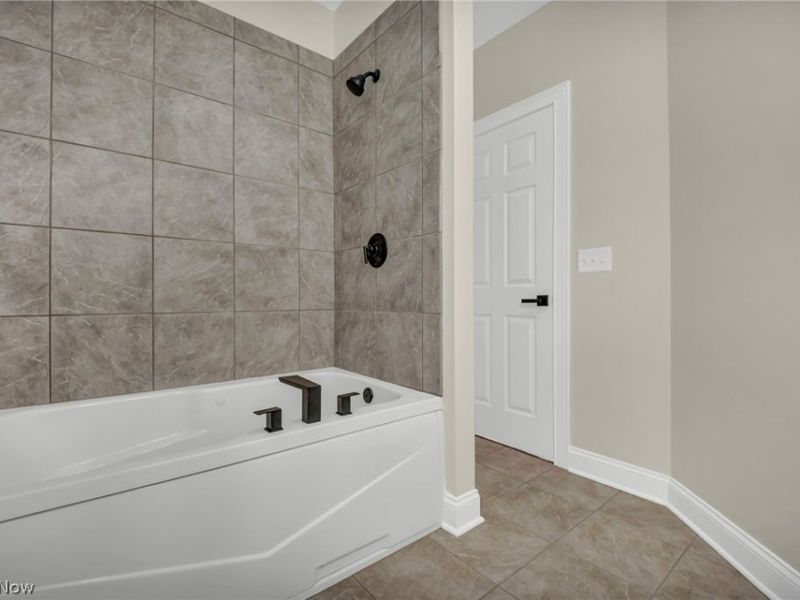 26736 Rue Saint-Ann Court, Warrensville Heights, OH 44128 Photo 29