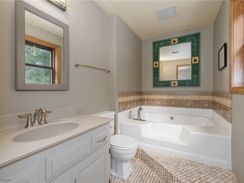 1431 Springhaven Circle NE, Massillon, OH 44646 Photo 40