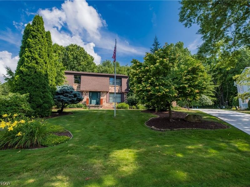 1431 Springhaven Circle NE, Massillon, OH 44646 Photo 8