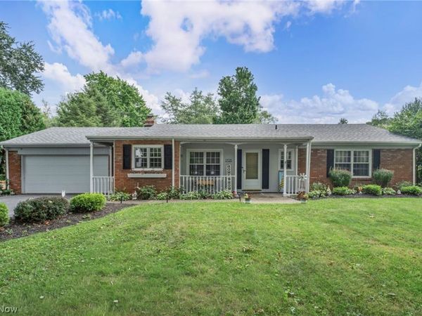 1725 Bathgate Avenue , Madison, OH 44057