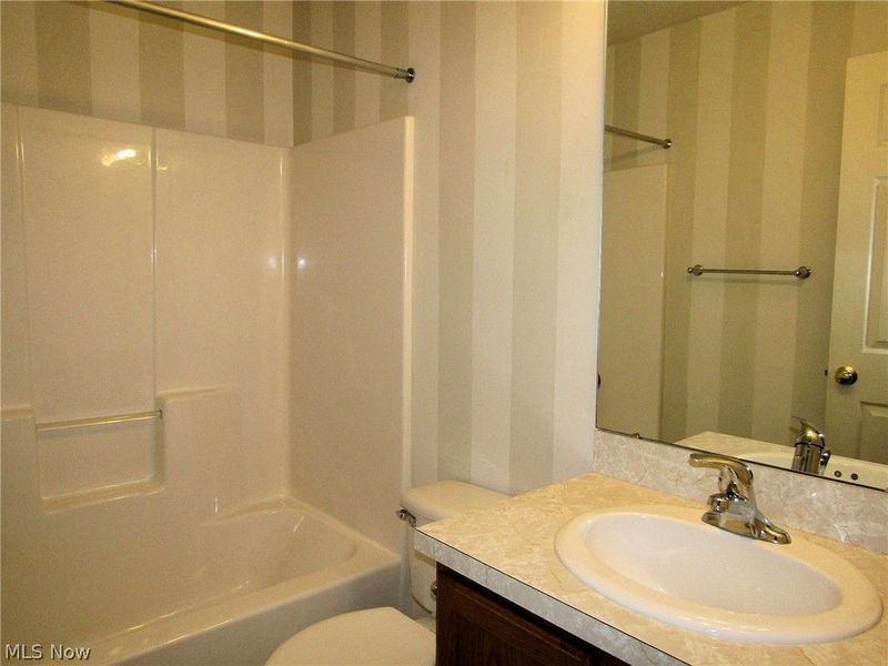 7862 Walnut Street , Unit B, Boardman, OH 44512 Photo 21
