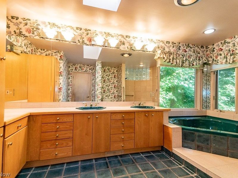 4774 Sherwin Road, Kirtland, OH 44094 Photo 31