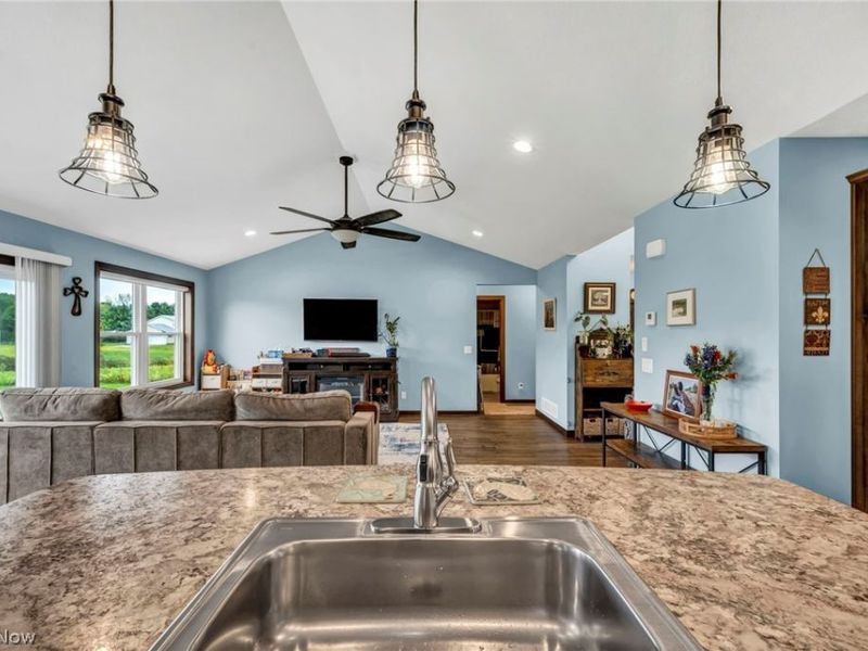 5578 Spencer Road, Spencer, OH 44275 Photo 16