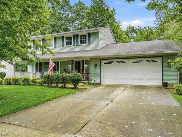 5066 Creekside Boulevard , Brunswick Hills, OH 44212