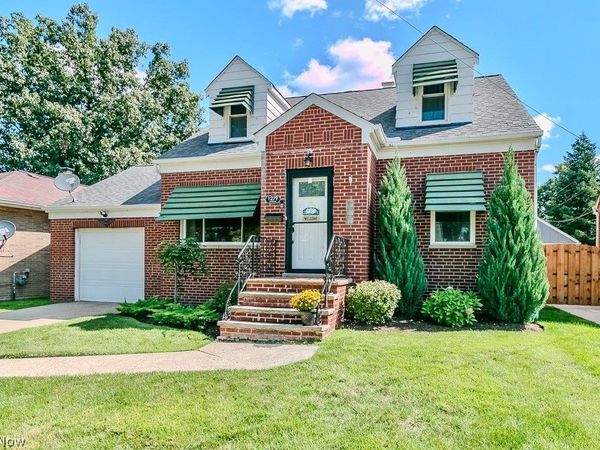 1279 Sunset Road , Mayfield Heights, OH 44124
