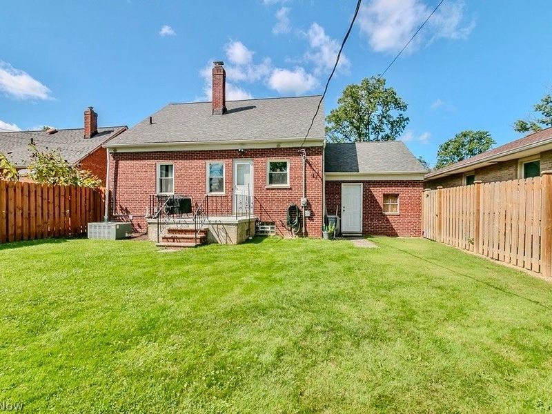 1279 Sunset Road, Mayfield Heights, OH 44124 Photo 36