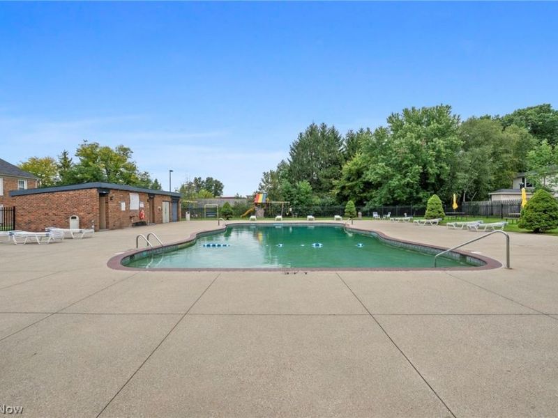 5612 Chelmsford Drive, Lyndhurst, OH 44124 Photo 23