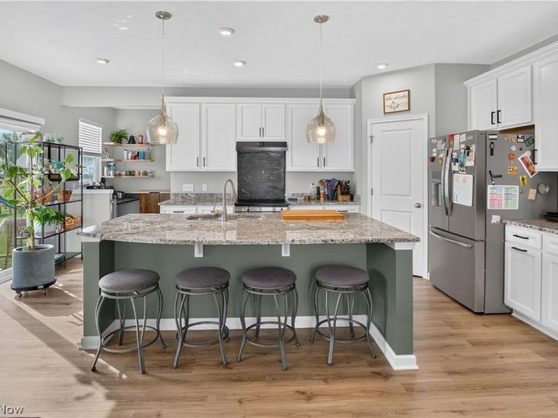 8135 Mustang Lane, Mentor, OH 44060 Photo 12