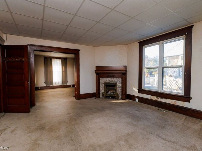113 E 4th Street, Uhrichsville, OH 44683 Photo 6
